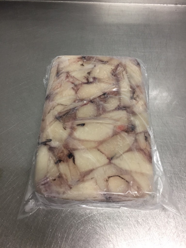 Lignja Patagonika. bez kožice 2